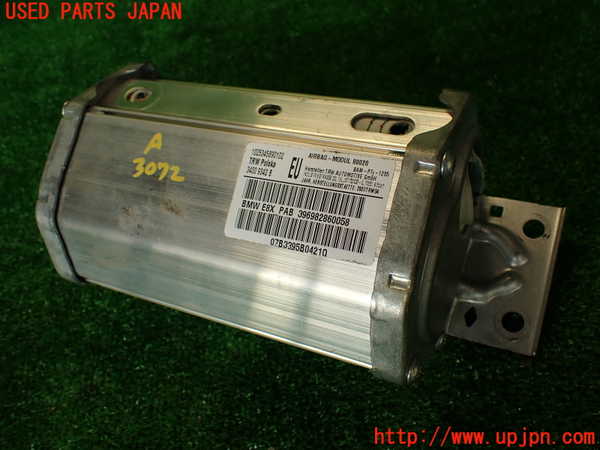 2UPJ-9230727870]BMW 135i クーペ(UC35)助手席側エアバッグカバー 中古 (E82)_2