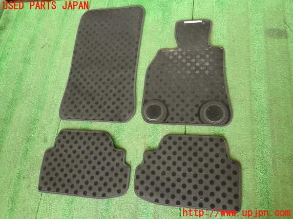 2UPJ-9230727800]BMW 135i クーペ(UC35)フロアマット 中古 (E82)_5
