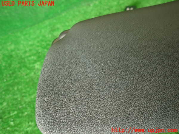 2UPJ-9230727625]BMW 135i クーペ(UC35)室内サンバイザー右側 中古 (E82)_2
