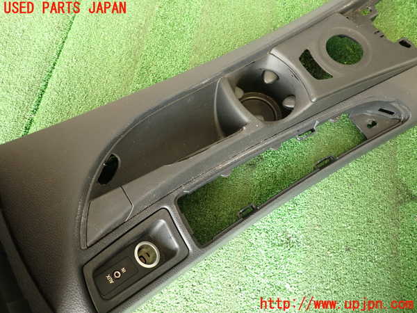 2UPJ-9230727540]BMW 135i クーペ(UC35)センターコンソール 中古 (E82)_3