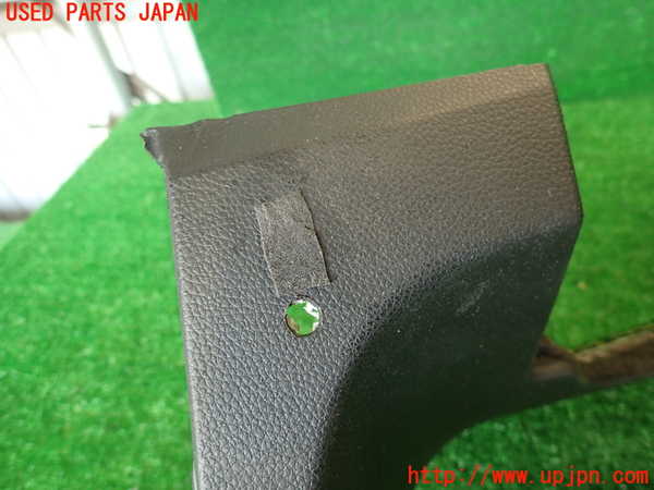 2UPJ-9230727841]BMW 135i クーペ(UC35)小物入れ1 中古 (E82)_2
