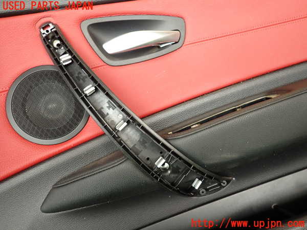 2UPJ-9230721234]BMW 135i クーペ(UC35)右前ドア内張り 中古 (E82)_3