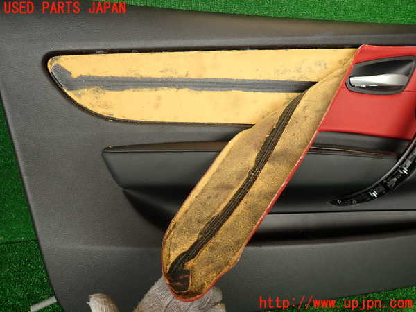 2UPJ-9230721264]BMW 135i クーペ(UC35)左前ドア内張り 中古 (ジャンク品) (E82)_2