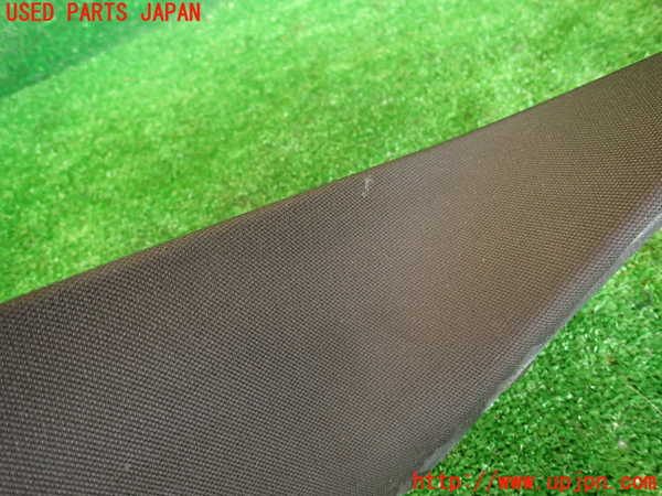 2UPJ-9230727660]BMW 135i クーペ(UC35)左フロントピラートリム 中古 (E82)_3