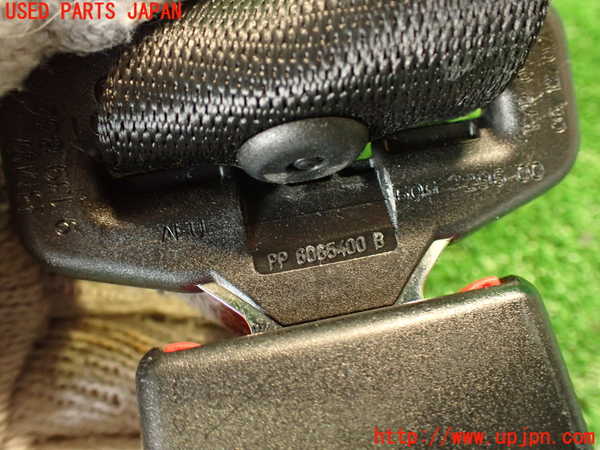 2UPJ-9230727155]BMW 135i クーペ(UC35)右2列目シートベルト 中古 (E82)_5