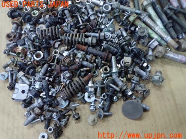 3UPJ=9230730720]エスティマハイブリッド ウェルキャブフクシ(AHR10W)ネジ・ナット・ステー類 セット ジャンク_4