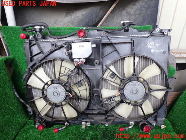 1UPJ-9230732321]エスティマハイブリッド(AHR10W)ラジエーター1 中古_2