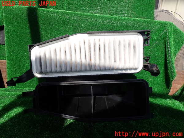 1UPJ-9230732560]エスティマハイブリッド(AHR10W)エアクリーナーボックス 中古_5