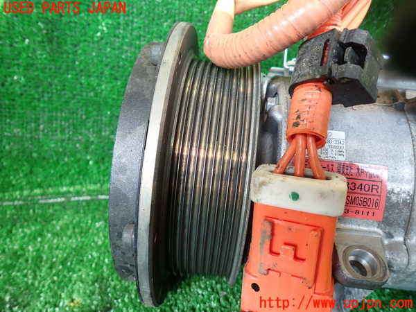 1UPJ-9230736025]エスティマハイブリッド(AHR10W)エアコンコンプレッサー 中古_3