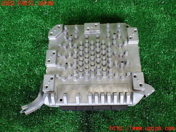 1UPJ-9230736147]エスティマハイブリッド(AHR10W)コンピューター2 (SKID CONTROL ECU) 中古_3
