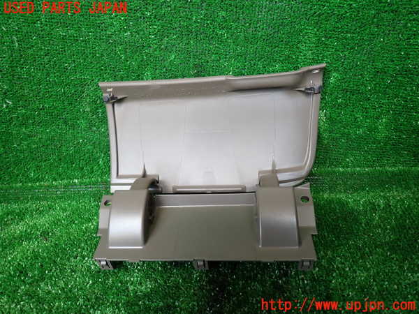 1UPJ-9230737517]エスティマハイブリッド(AHR10W)グローブボックス2 中古_2