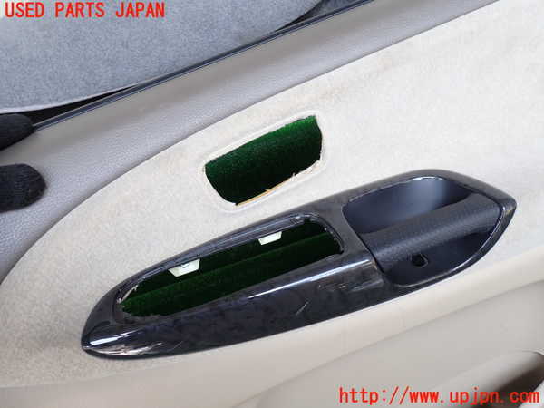 1UPJ-9230731234]エスティマハイブリッド(AHR10W)右前ドア内張り 中古_2