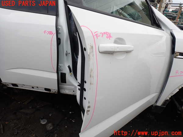 1UPJ-9230741230]ジャガー・Eペイス(DF2NA)右前ドア M391 中古_2