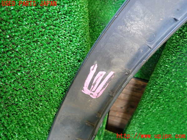 1UPJ-9230741440]ジャガー・Eペイス(DF2NA)右前オーバーフェンダー 中古_4