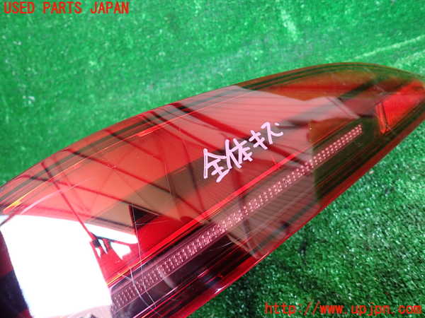 1UPJ-9230741530]ジャガー・Eペイス(DF2NA)右テールランプ 中古_2