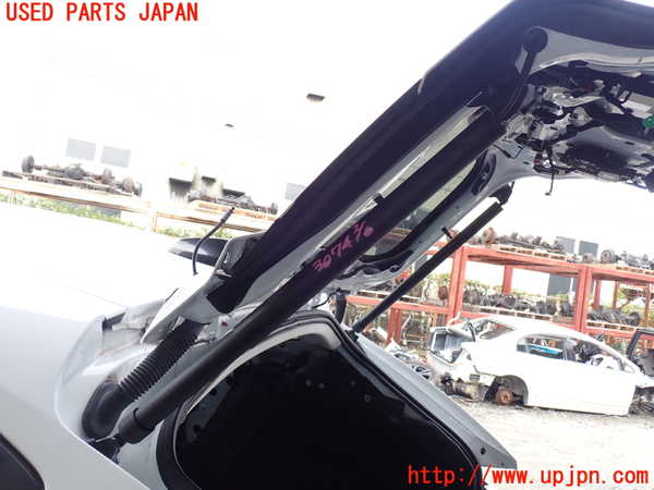1UPJ-9230741584]ジャガー・Eペイス(DF2NA)リアゲートダンパー 中古_2