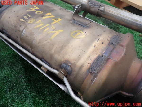 1UPJ-9230742661]ジャガー・Eペイス(DF2NA)触媒1 中古_3