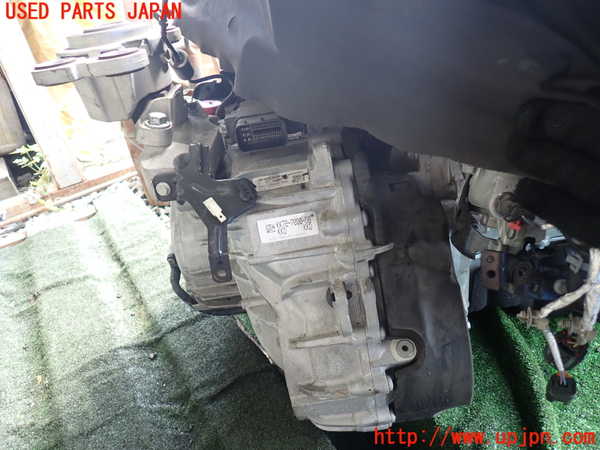 1UPJ-9230743010]ジャガー・Eペイス(DF2NA)ミッション AT 204DT 4WD 中古_2