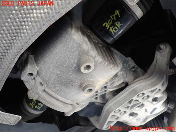 1UPJ-9230744355]ジャガー・Eペイス(DF2NA)リアデフ 中古_2