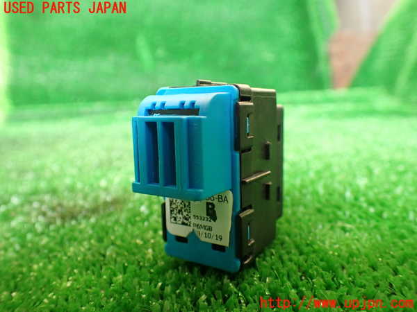 1UPJ-9230746310]ジャガー・Eペイス(DF2NA)スイッチ5 (クルーズコントロール) ジャンク部品取り_2