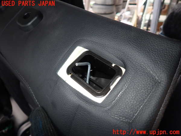 1UPJ-9230747385]ジャガー・Eペイス(DF2NA)リアシート 中古_5