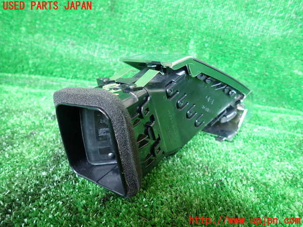 1UPJ-9230747527]ジャガー・Eペイス(DF2NA)エアコン吹き出し口2 (右) 中古_2