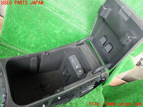 1UPJ-9230747540]ジャガー・Eペイス(DF2NA)センターコンソール 中古_2