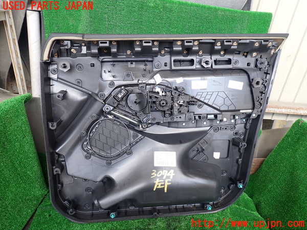 1UPJ-9230741264]ジャガー・Eペイス(DF2NA)左前ドア内張り 中古_4