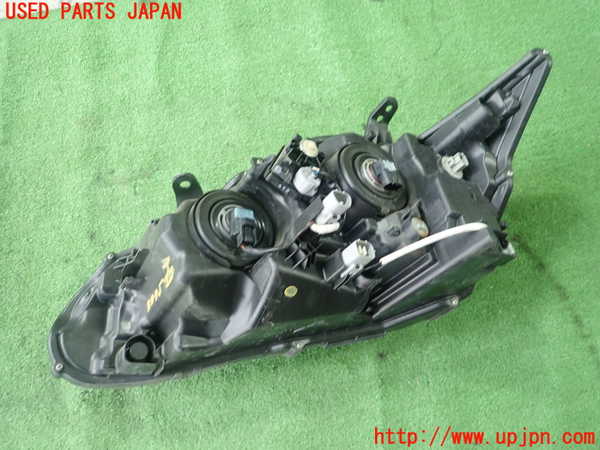 1UPJ-9230751130]レクサス・CT200h(ZWA10)右ヘッドライト ハロゲン 中古_2