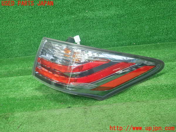 1UPJ-9230751530]レクサス・CT200h(ZWA10)右テールランプ 中古_2