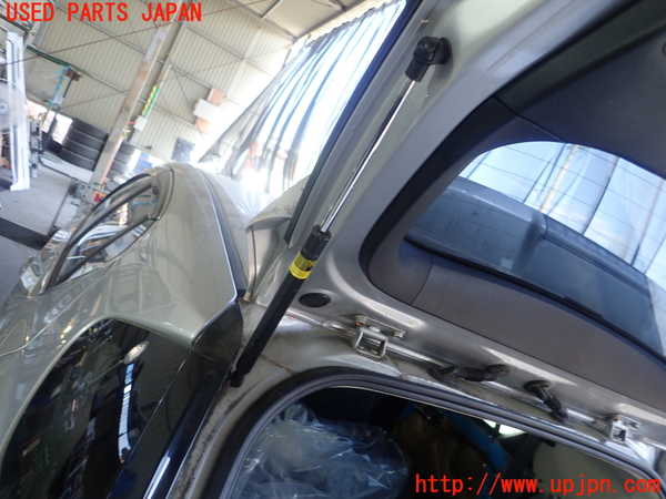 1UPJ-9230751584]レクサス・CT200h(ZWA10)リアゲートダンパー 中古_2