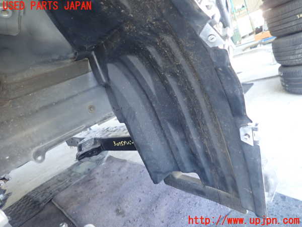 1UPJ-9230751090]レクサス・CT200h(ZWA10)右前フェンダーライナー 中古_2