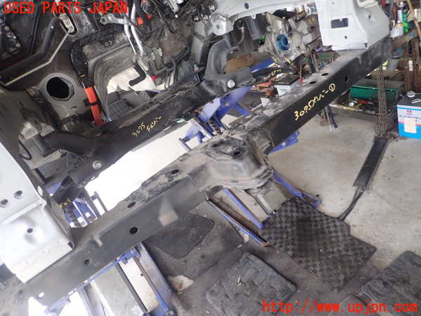 1UPJ-9230755296]レクサス・CT200h(ZWA10)メンバー1 中古_2