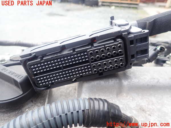 1UPJ-9230752010]レクサス・CT200h(ZWA10)エンジン 2ZR-FXE 中古_4