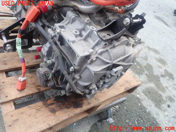 1UPJ-9230753010]レクサス・CT200h(ZWA10)ミッション AT 2ZR-FXE 中古_2