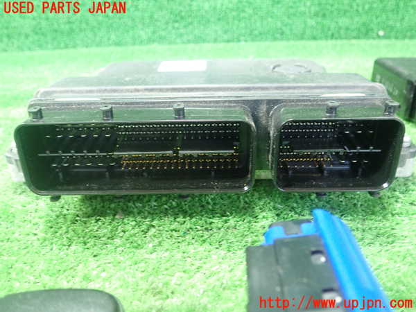 1UPJ-9230756110]レクサス・CT200h(ZWA10)エンジンコンピューター 中古_2