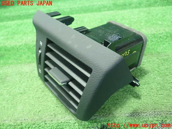 1UPJ-9230757526]レクサス・CT200h(ZWA10)エアコン吹き出し口1 (右) 中古_2