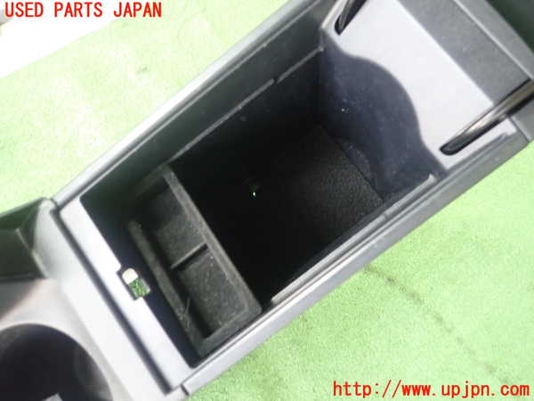 1UPJ-9230757540]レクサス・CT200h(ZWA10)センターコンソール 中古_4