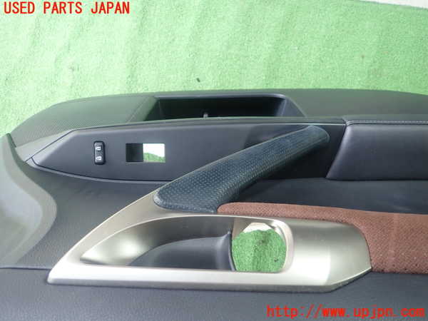 1UPJ-9230751264]レクサス・CT200h(ZWA10)左前ドア内張り 中古_2