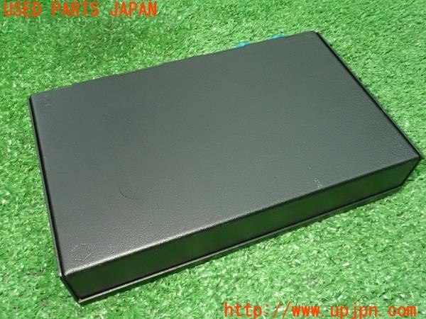 3UPJ=9230770579]クライスラー 300(LX36 LD系)純正オプション CHRYSLER-LX DTV VIDEO INTERFACE インターフェース 中古_2