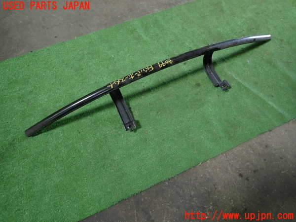 1UPJ-9230771014]クライスラー・300(LX36)フロントバンパーホースメント 中古_2