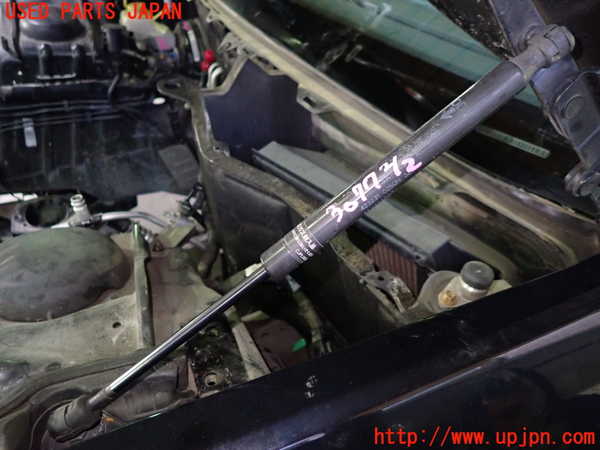 1UPJ-9230771068]クライスラー・300(LX36)ボンネットダンパー 中古_2