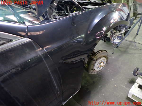 1UPJ-9230771080]クライスラー・300(LX36)右前フェンダー 中古_2