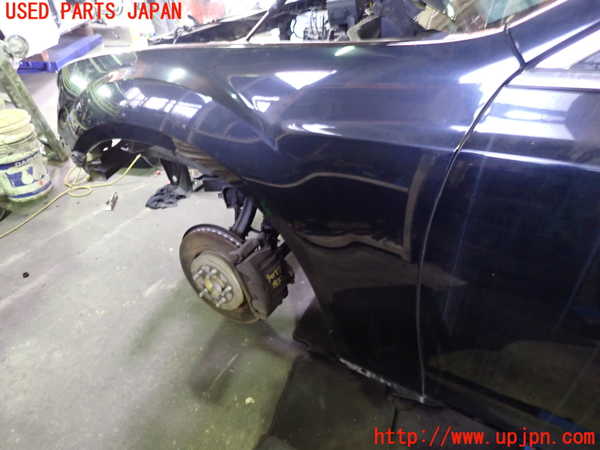 1UPJ-9230771082]クライスラー・300(LX36)左前フェンダー 中古_2