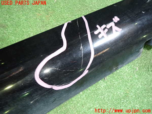 1UPJ-9230771390]クライスラー・300(LX36)右サイドステップ 中古_3