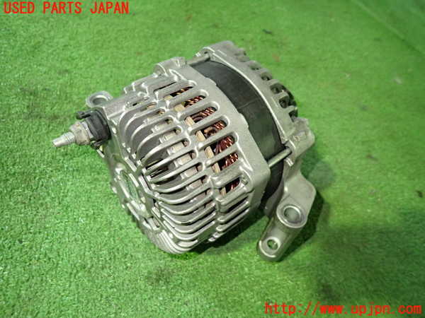 1UPJ-9230776015]クライスラー・300(LX36)オルタネーター(ダイナモ) 中古_2