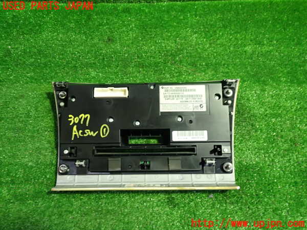 1UPJ-9230776066]クライスラー・300(LX36)エアコンスイッチ1 中古_3
