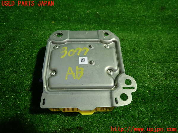 1UPJ-9230776145]クライスラー・300(LX36)エアバッグコンピューター 中古_3