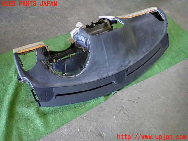 1UPJ-9230777505]クライスラー・300(LX36)ダッシュボード 中古_3
