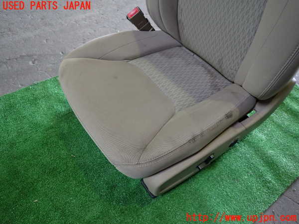 1UPJ-9230777065]クライスラー・300(LX36)助手席シート 中古_3